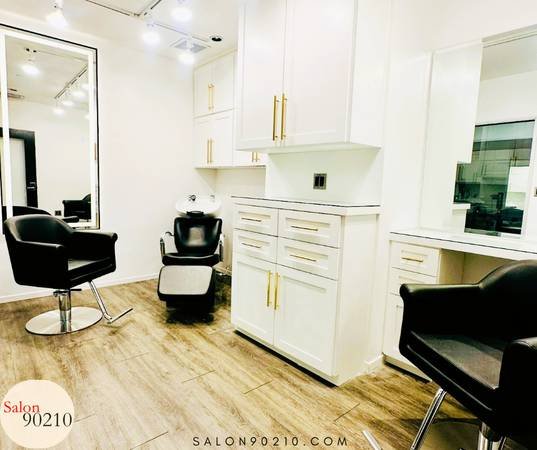 SALON 90210 Studios Holiday Special Available for a Limited Time in Beverly Hills