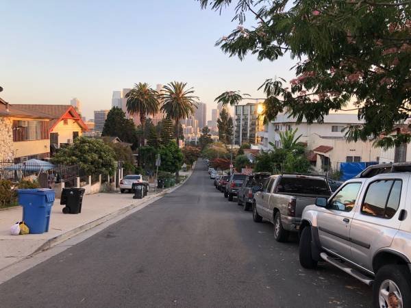 DTLA Available Peaceful Partitioned Small, Private and Safe (Echo Park or DTLA)